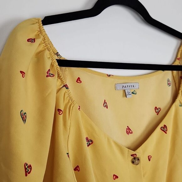 Papaya Heart Print Tie Front Crop Top - Picture 2 of 4